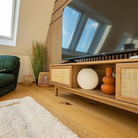 Orestaliving - Penthouse In 2Nd District With View Viyana Dış mekan fotoğraf